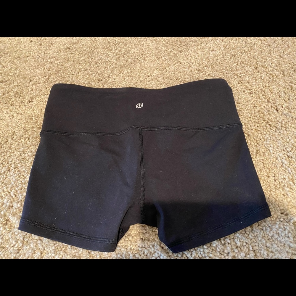 lululemon Align™ High-Rise Short size 4 Women’s black worn once